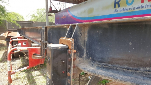 ขาย คัสซีหางเทนเลอร์ 3 เพลา ยาว 12 เมตร เอกสารเล่มทะเบียนครบ เดิมเป็นหางบรรทุกแทงค์น้ำมัน ราคาคุยกันได้ครับ