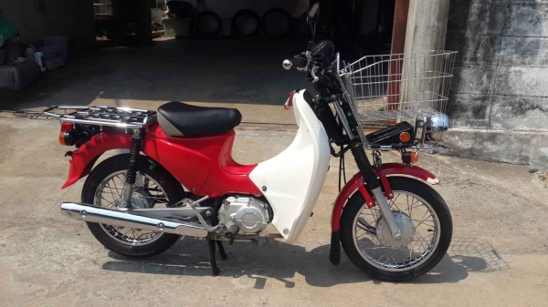 มอเตอร์ไซค์ Honda ไปรษณีย์ญี่ปุ่นรุ่น MD 90 ปี 12 สภาพสวยๆเครื่อง 110 cc.หัวฉีด พร้อมใช้ครับ