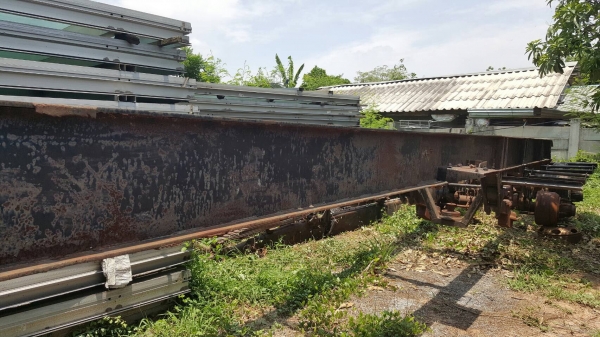 ขาย คัสซีหางเทนเลอร์ 3 เพลา ยาว 12 เมตร เอกสารเล่มทะเบียนครบ เดิมเป็นหางบรรทุกแทงค์น้ำมัน ราคาคุยกันได้ครับ