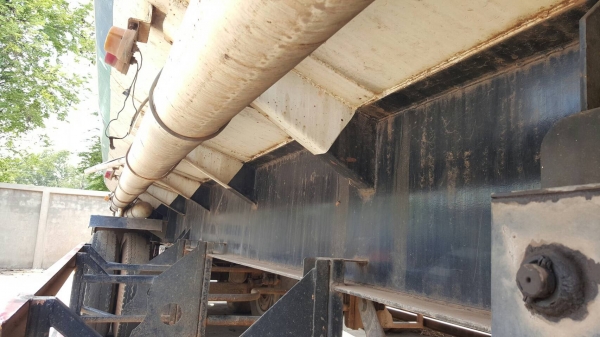 ขาย หัวลาก HINO เพลาเดียว เครื่อง EK100 260 แรงม้า ติดแก๊ส NGV 7 ถัง พร้อมหางแทงค์บรรทุกน้ำมัน 30,000 ลิตร 2 เพลา ยาว 10 เมตร เอกสารเล่มทะเบียนครบ