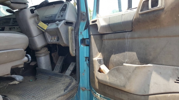 ขาย หัวลาก HINO เพลาเดียว เครื่อง EK100 260 แรงม้า ติดแก๊ส NGV 7 ถัง พร้อมหางแทงค์บรรทุกน้ำมัน 30,000 ลิตร 2 เพลา ยาว 10 เมตร เอกสารเล่มทะเบียนครบ