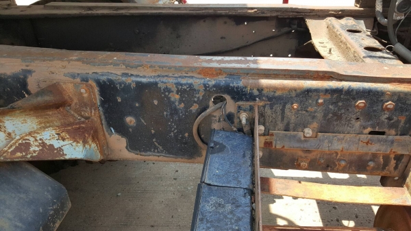 ขาย หัวลาก HINO เพลาเดียว เครื่อง EK100 260 แรงม้า ติดแก๊ส NGV 7 ถัง พร้อมหางแทงค์บรรทุกน้ำมัน 30,000 ลิตร 2 เพลา ยาว 10 เมตร เอกสารเล่มทะเบียนครบ