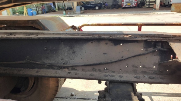 ขาย หัวลาก HINO เพลาเดียว เครื่อง EK100 260 แรงม้า ติดแก๊ส NGV 7 ถัง พร้อมหางแทงค์บรรทุกน้ำมัน 30,000 ลิตร 2 เพลา ยาว 10 เมตร เอกสารเล่มทะเบียนครบ