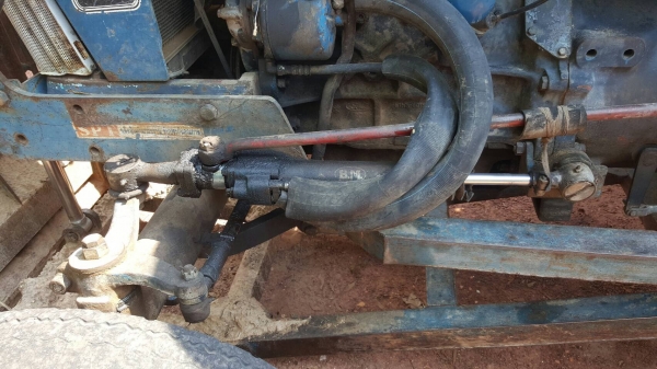 ขาย รถไถ FORD 6600 เสื้อลาย เอกสารเล่มทะเบียนครบ เครื่องดีไม่มีไอ อุปกรณ์มีผานดันหน้า และผาน 3 ราคาต่อรองได้นิดหน่อยครับ ขาย รถไถ FORD 6600 เสื้อลาย เอกสารเล่มทะเบียนครบ เครื่องดีไม่มีไอ อุปกรณ์มีผานดันหน้า และผาน 3 ราคาต่อรองได้นิดหน่อยครับ