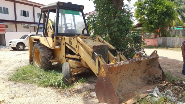 ขายตามสภาพ รถหน้าตักหลังขุด JCB 3CX ไม่มีเกียร์ เอกสารใบซื้อขาย ราคาต่อรองได้