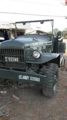 ขายรถจี๊ปทหารสมัยสงครามโลก2สวยเดิมของแท้ทั้งคันทะเบียนครบ ขายรถจี๊ปทหารสมัยสงครามโลก2สวยเดิมของแท้ทั้งคันทะเบียนครบ