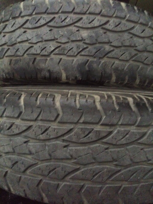 แม็กกระบะขอบ 15 แนวออฟโรด สภาพดี พร้อมยาง