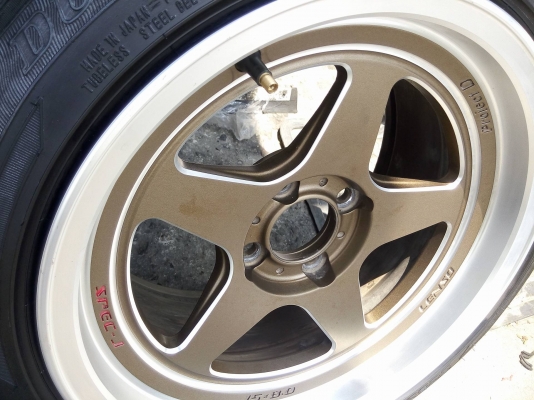 เลนโซ่เบิกห้างเฉพาะแม็กวงละ 3900 ใช้เดือนเดียว ขายพร้อมยางเจแปน เลนโซ่เบิกห้างเฉพาะแม็กวงละ 3900 ใช้เดือนเดียว ขายพร้อมยางเจแปน