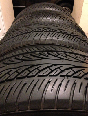 ยาง SUNNY 265 50 20 ปี14 ดอกเต็ม ไม่มีปะ ใช้ยาว ราคาไม่แพง