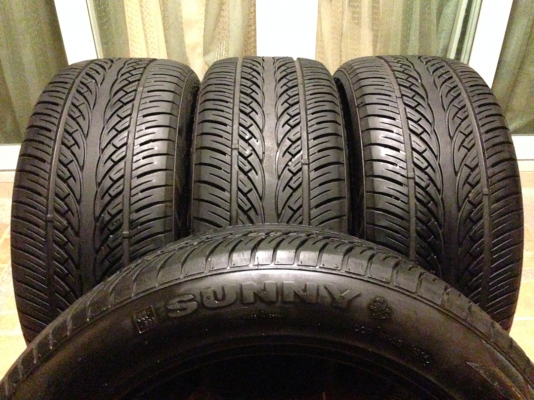 ยาง SUNNY 265 50 20 ปี14 ดอกเต็ม ไม่มีปะ ใช้ยาว ราคาไม่แพง