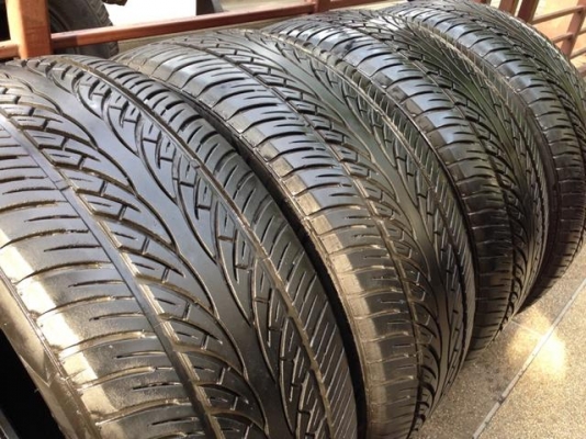 ยาง SUNNY 265 50 20 ปี14 ดอกเต็ม ไม่มีปะ ใช้ยาว ราคาไม่แพง