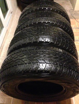 ยาง Yokohama 255 70 15 สิ้น11 พร้อมใช้งาน ราคาไม่แพง