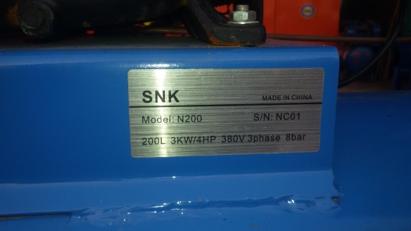 ขายปั๊มลมใหม่ขนาด200ลิตร 4HP 3หัว 8 bar ราคาเบา