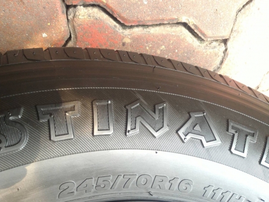 ขายล้อเล็บเหยี่ยวแท้ Isusu 4 WD พร้อมยาง