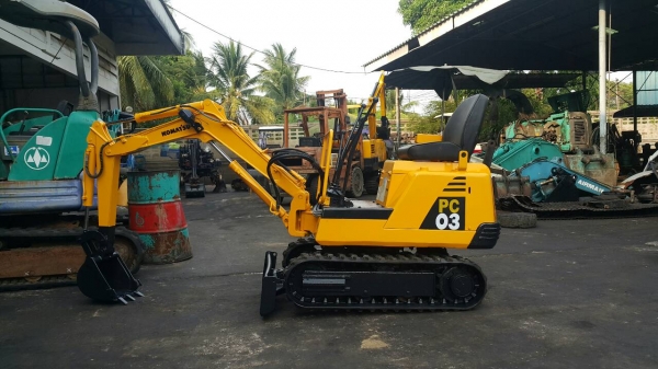 ขาย รถขุด KOMATSU รุ่น PC03 มือสองญี่ปุ่น แทรกยางใหม่เอี่ยม สลักแน่น ทั้งคัน เครื่องยนต์ดีเซล ทำงานคล่องตัว ขึ้นรถปิคอัพได้ ราคา 160,000 บาท มือถือ/LINE ID : 0818753445