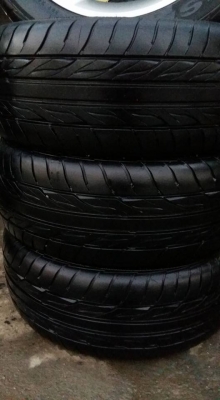 ขายล้อแม็ก ford fiesta 16"ยางปี13 สนใจติดต่อ ตาเล็ก ล้อและยางครับ 081-3747940