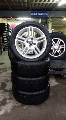 ขายล้อแม็ก ford fiesta 16"ยางปี13 สนใจติดต่อ ตาเล็ก ล้อและยางครับ 081-3747940