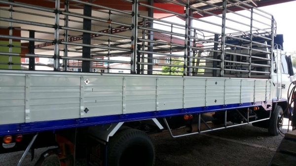 ISUZU ROCK 6ล้อ(175แรง) ยาว 825 ขอบ16" ยาว 6.20ม. เครื่องดี ครัทซีสวย รถสวยพร้อมใช้งาน ขาย 570,000 บาท ศุภากร 081-1903107, 081-4252943