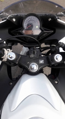 ขายลูกเดียว cbr150 หัวฉีด ปี2556 ขายเงินสดคับ ขายลูกเดียว cbr150 หัวฉีด ปี2556 ขายเงินสดคับ