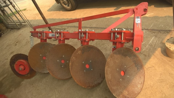 ขายผานบุกเบิก ผาน 4X22 ตราช้าง