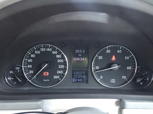 2005 BENZ C230K Avantgard รถสวยมาก ภายในเดิมๆ น่าใช้สุดๆ 2005 BENZ C230K Avantgard รถสวยมาก ภายในเดิมๆ น่าใช้สุดๆ