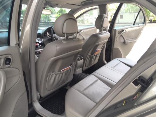 2005 BENZ C230K Avantgard รถสวยมาก ภายในเดิมๆ น่าใช้สุดๆ 2005 BENZ C230K Avantgard รถสวยมาก ภายในเดิมๆ น่าใช้สุดๆ