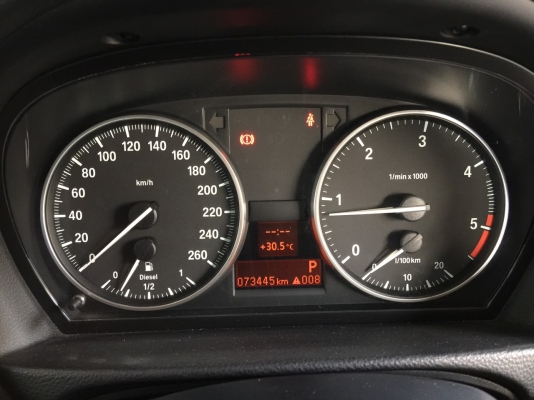 2009 ฺBMW 320D SE E90 ตัวท๊อปสุด ออปชั่นเต็ม น่าใช้มาก ประหยัดน้ำมันสุดๆ