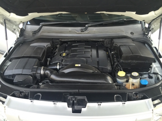 land rover discovery สีเทา ปี 2007 ไมล์ 133xxx land rover discovery สีเทา ปี 2007 ไมล์ 133xxx