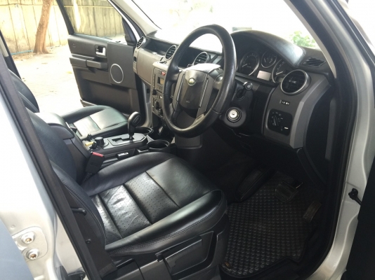 land rover discovery สีเทา ปี 2007 ไมล์ 133xxx land rover discovery สีเทา ปี 2007 ไมล์ 133xxx