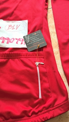 เสื้อปั่น mavic/ Funkier แท้ สภาพแค่ลองสวม เสื้อปั่น mavic/ Funkier แท้ สภาพแค่ลองสวม