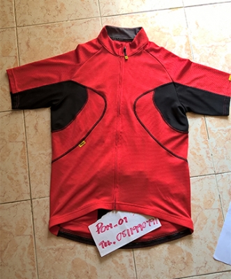 เสื้อปั่น mavic/ Funkier แท้ สภาพแค่ลองสวม เสื้อปั่น mavic/ Funkier แท้ สภาพแค่ลองสวม