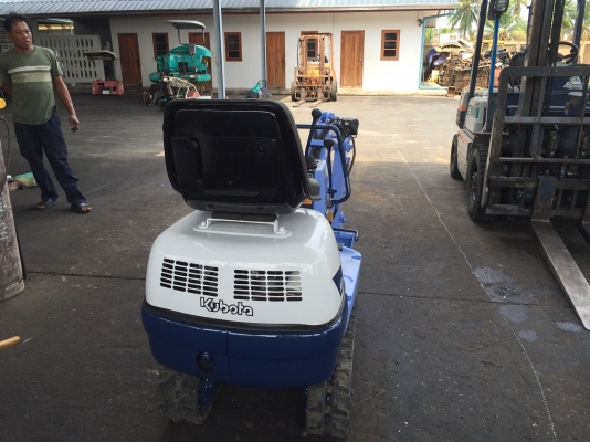 รถขุดเล็ก Kubota KX005 มือสองนำเข้าจากญี่ปุ่น ทำสีใหม่