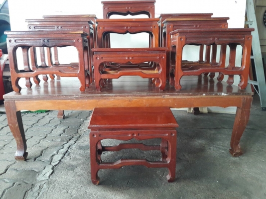 โต๊ะหมู่บูชา ไม้เนื้อแข็ง ชุด ๑๑ ตัว โต๊ะหมู่บูชา ไม้เนื้อแข็ง ชุด ๑๑ ตัว