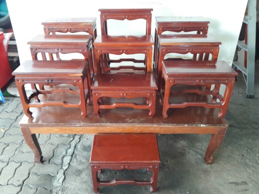 โต๊ะหมู่บูชา ไม้เนื้อแข็ง ชุด ๑๑ ตัว โต๊ะหมู่บูชา ไม้เนื้อแข็ง ชุด ๑๑ ตัว