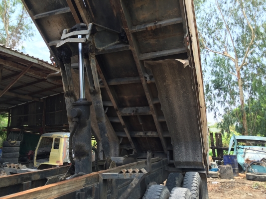 ขาย กระบะดั้ม+พร้อมกระบอก ปั๊ม ยกทั้งชุด ขาย กระบะดั้ม+พร้อมกระบอก ปั๊ม ยกทั้งชุด