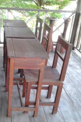 @@@@ ขายโต๊ะเก้าอี้นักเรียน6ชุดครับ@@@@