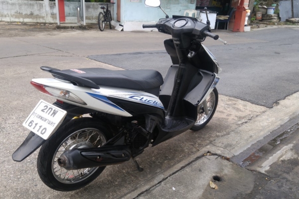 Click รถบ้านแท้  เล่มชุดโอนครบ ภาษีถึง60