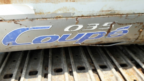 ขาย KOBELCO  SK 035 เก่าญี่ปุ่น  สภาพสวย  เครื่องปั๊มดี  สนใจโทร  089-3818694 ดวงนภา