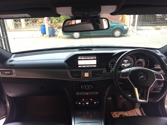 benz e300 bluetec hybrid. สีเทา ปี 2015 amg เจ้าของมือเดียว benz e300 bluetec hybrid. สีเทา ปี 2015 amg เจ้าของมือเดียว