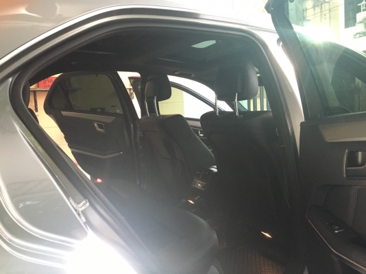 benz e300 bluetec hybrid. สีเทา ปี 2015 amg เจ้าของมือเดียว benz e300 bluetec hybrid. สีเทา ปี 2015 amg เจ้าของมือเดียว