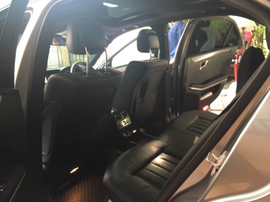 benz e300 bluetec hybrid. สีเทา ปี 2015 amg เจ้าของมือเดียว benz e300 bluetec hybrid. สีเทา ปี 2015 amg เจ้าของมือเดียว