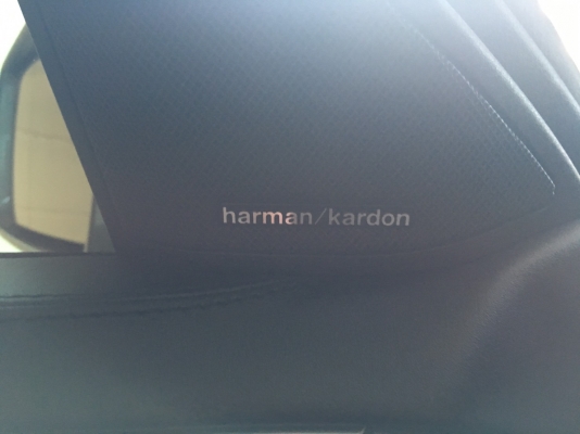 benz e300 bluetec hybrid. สีเทา ปี 2015 amg เจ้าของมือเดียว benz e300 bluetec hybrid. สีเทา ปี 2015 amg เจ้าของมือเดียว