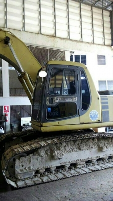 ขายแบคโค PC200-6 เครื่องดี เอวแน่น ทำงานเร็ว เอกสารเล่มทะเบียนพร้อมโอนสนใจโทร 090-8588220คุณนะ 093-3258446คุณบิว หรือเข้าดูสินค้าอื่นๆได้ที่ www.narong2truck.com หรือ www.truck.in.th/498 หรือเพจFacebook ณรงค์ ซื้อขายรถมือสอง (เว็บไซต์ส่วนตัว) หรือFacebook