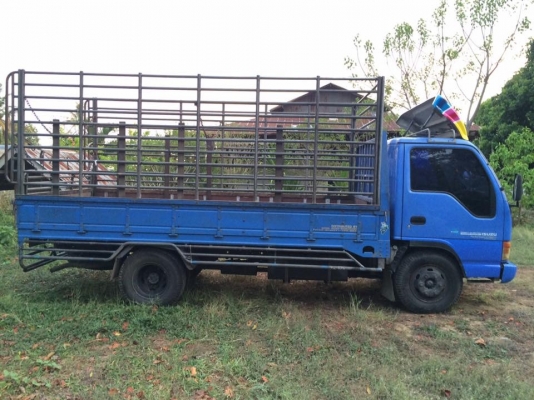 ขาย 6 ล้อ NPR-130 โบว์ รถประกอบ. ยาว 4.30 m.