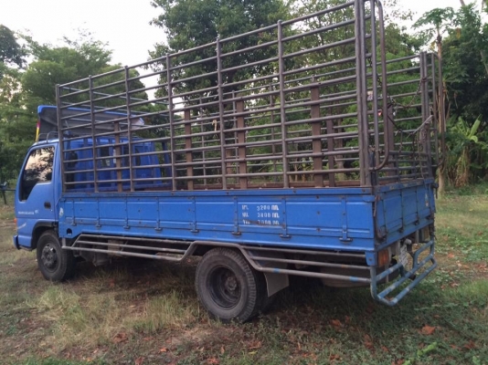 ขาย 6 ล้อ NPR-130 โบว์ รถประกอบ. ยาว 4.30 m.