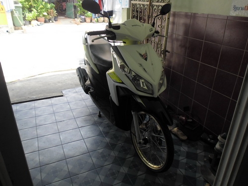 ขายถูกๆ CLICK I ปี 54 สภาพดี ขับดี รถมือเดียว