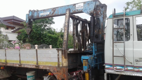 ขาย hino f18 ho7d 195 เครน 3.5 ตัน กะบะ6.20 ขาย hino f18 ho7d 195 เครน 3.5 ตัน กะบะ6.20