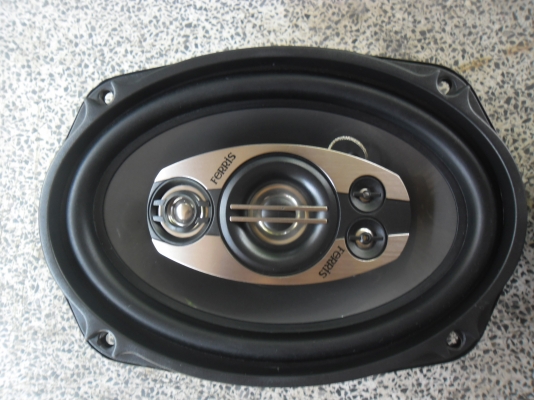 ลำโพง ferris