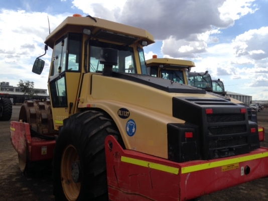 ขายด่วนรถบด 20 ตัน DYNAPAC CA602PD