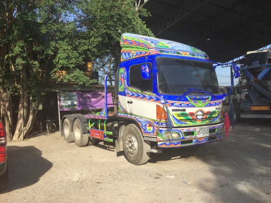 รถหัวลาก 10 ล้อ ฮีโน่ เครื่อง JO8 เพลาเดียว